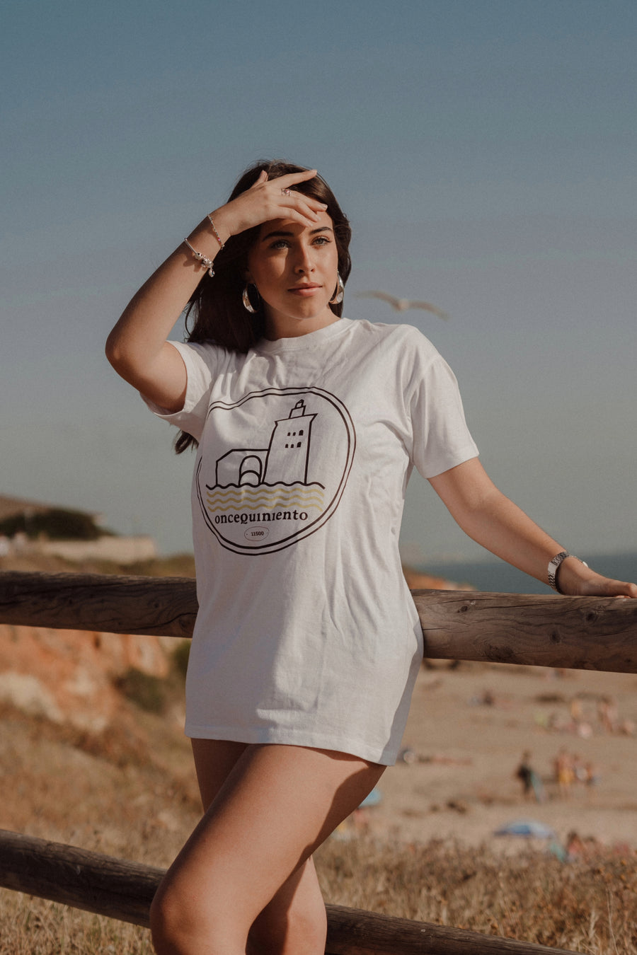 Camisetas Faro Negro